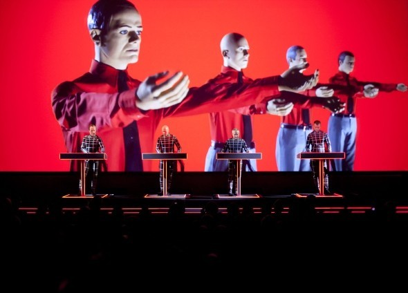 Visionäre - Ein imposantes Erlebnis: Kraftwerk 3D Konzert live im ZKM Karlsruhe 