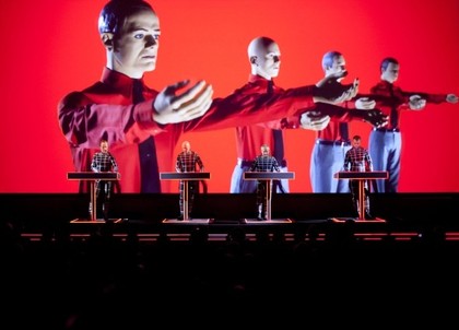 Visionäre - Ein imposantes Erlebnis: Kraftwerk 3D Konzert live im ZKM Karlsruhe 
