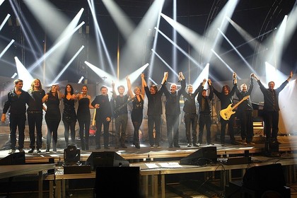 die vorbereitungen für die große show - Floyd Reloaded: Eindrücke von den Proben in der Maimarkthalle in Mannheim 